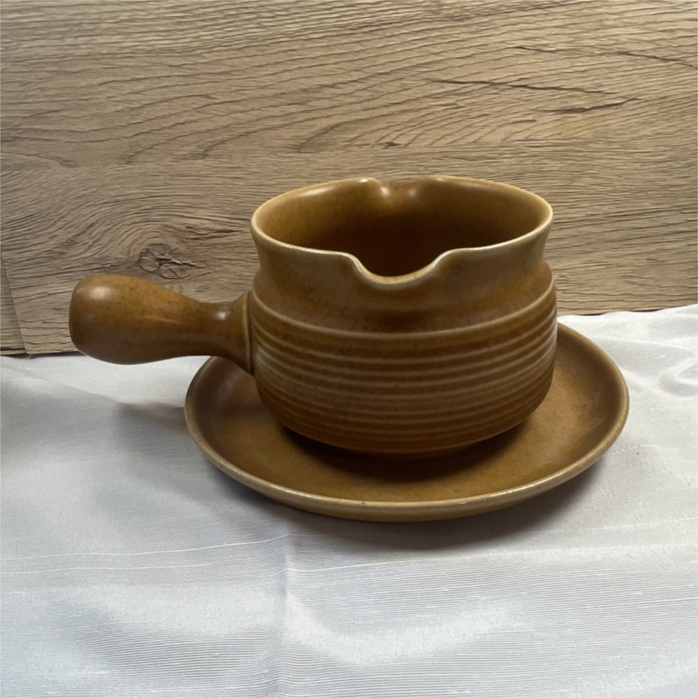 Langley Ceramic Pottery Handled Brown Round Bowl and Plate Set‎ England